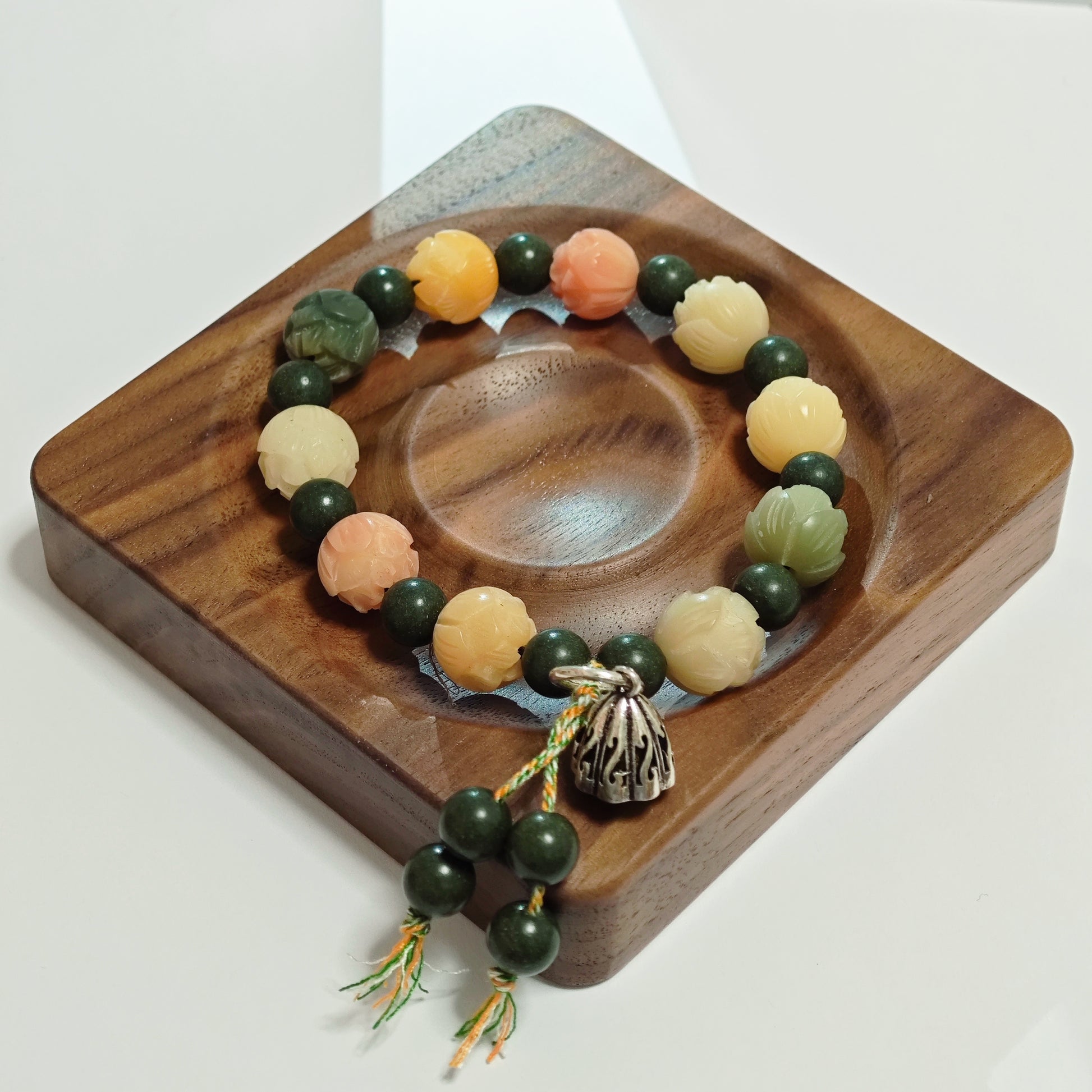 FivesSential Lotus-Ascent Wood Element Bracelet – 8mm Heal- Precious  Beads, 12mm Bodhi Lotus